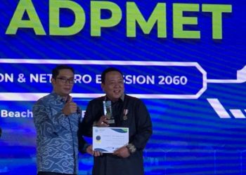 Gubernur Arinal Terima Penghargaan Pada Event ADPMET AWARD 2022