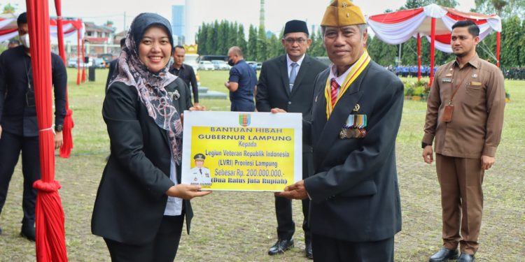 Pemprov Lampung Serahkan Bantuan Hibah untuk LVRI