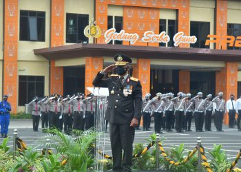 Wakapolda Lampung Pimpin Upacara Peringatan Hari Pahlawan