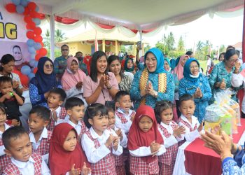 TP PKK Provinsi Lampung, Melanjutkan Kunjungan Kerja di Kampung Banjar Dewa, Tulangbawang