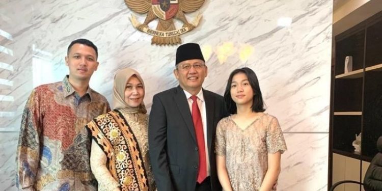 Anggota Komisi IX DPR-RI Soroti Vaksin dan BPJS di Pesisir Barat