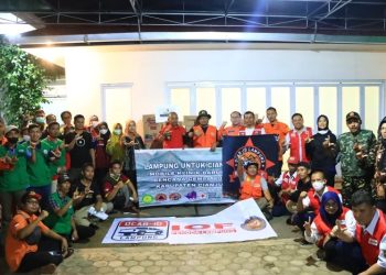 Wagub Chusnunia Lepas Relawan Lampung untuk Gempa Cianjur