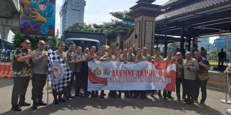 Aksi Alumni Akpol 1996 Bantu Korban Gempa Cianjur
