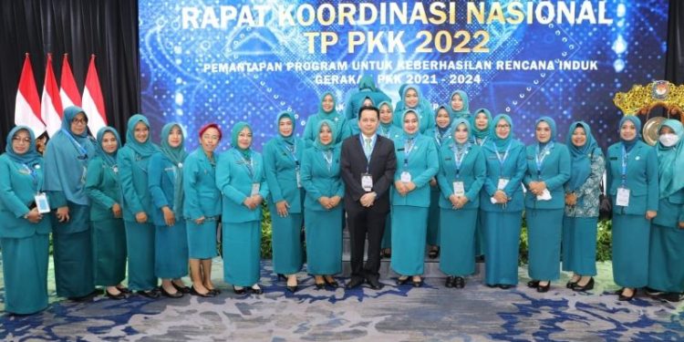 Ibu Riana Sari Arinal Ikuti Rakornas TP PKK di Jakarta