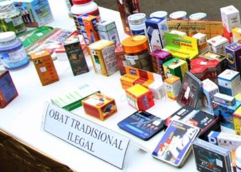 Polda Amankan Dua Tersangka serta Ribuan Dus Barang Bukti Jamu Ilegal