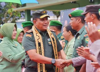 Kunjungi Kodim 0426/TB, Danrem 043/Gatam Ajak Prajurit untuk Selalu Berbuat Kebaikan