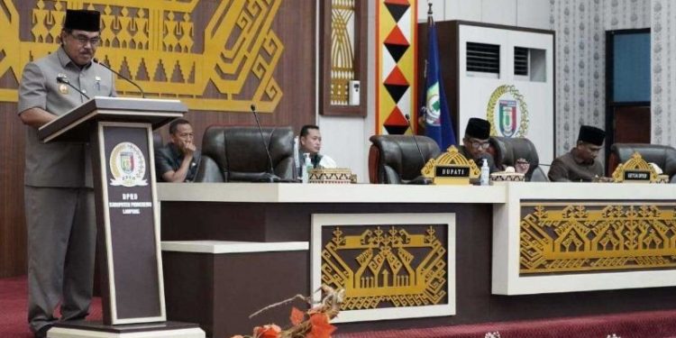 Terkait RTRW, Pj. Bupati Pringsewu Jawab Pemandangan Umum Fraksi-fraksi DPRD