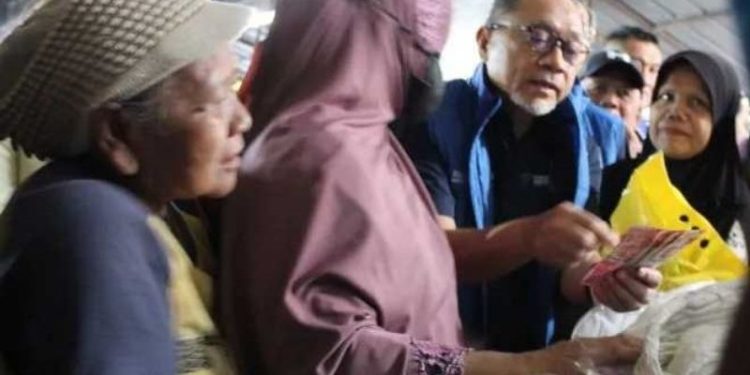 Zulhas:  Pemerintah Beri Subsidi Transportasi Stabilkan Harga Pangan