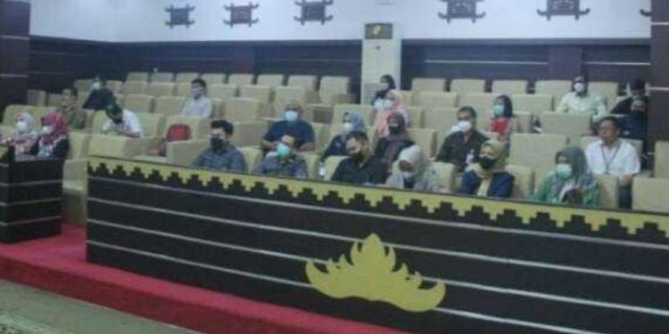 Qomaru Apresiasi Pelaku Usaha Kota Metro