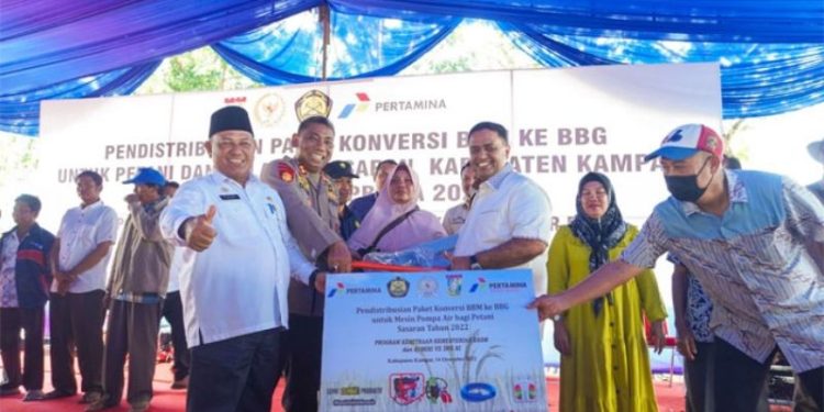 Petani dan Nelayan Terima Bantuan Konversi BBM ke Bahan Bakar Gas