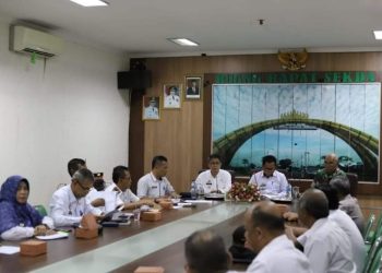 Asisten Purhadi Pimpin Rapat Persiapan Penutupan Kegiatan Karya Bakti TNI Kodim 0424 Tanggamus
