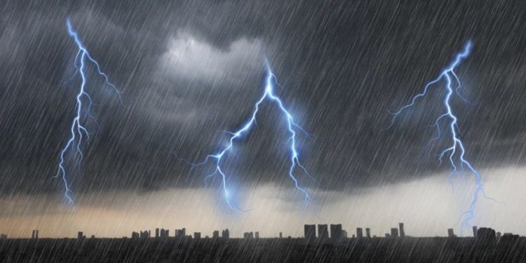 Minggu, Sebagian Wilayah Indonesia Diguyur Hujan Lebat