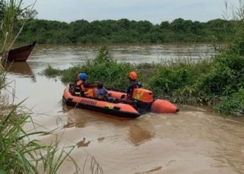 Basarnas Cari Pemuda Hilang Diterkam Buaya Saat Mancing