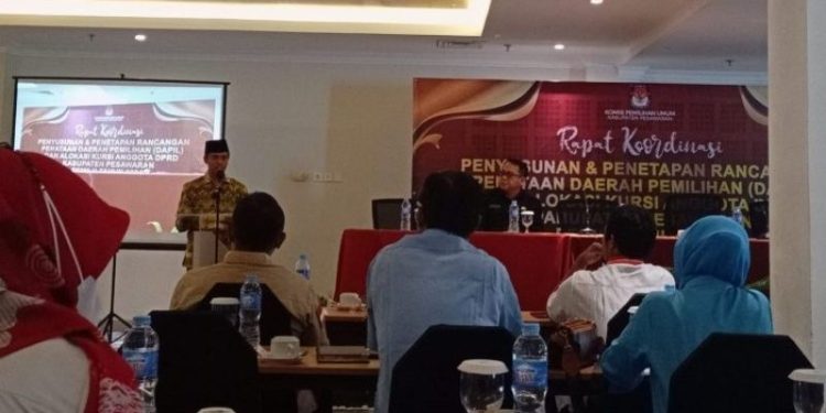 KPU Pesawaran Gelar Rakor Penyusunan Dan Penetapan Rancangan Pendataan Dapil