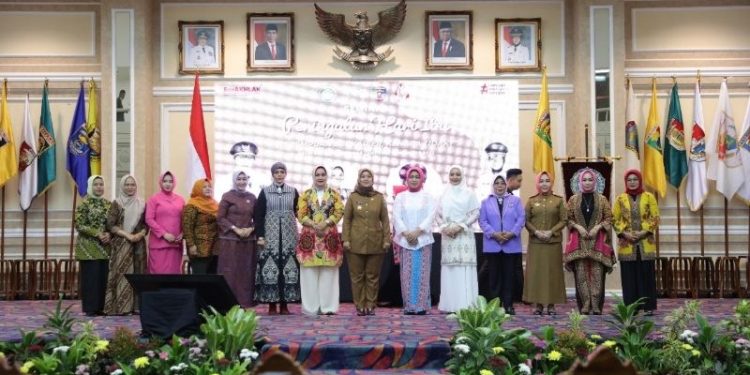 Peringati Hari Ibu ke-94, Wagub Chusnunia Chalim Dorong Kaum Perempuan Berkarier di Lembaga Pemerintahan