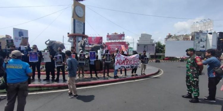 Monitoring Unjuk Rasa, Babinsa 410-05/TKP : Kegiatan Berlangsung Aman dan Tertib