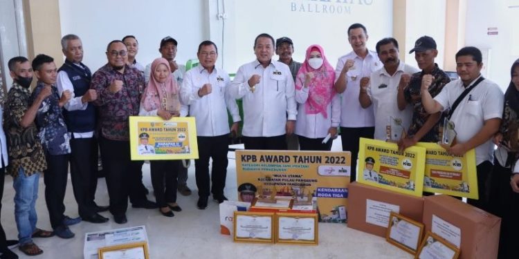 Gubernur Arinal Djunaidi Berikan Apresiasi dan Penghargaan Pada KPB Award 2022