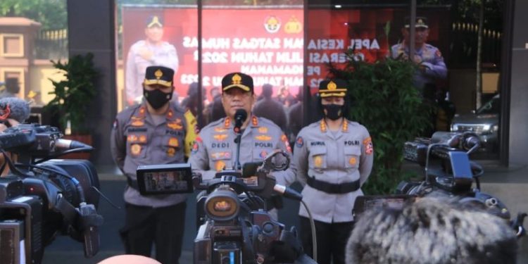Kesiapan Polri Agar Perayaan Natal dan Tahun Baru Berjalan Aman dan Tak Ada Gangguan