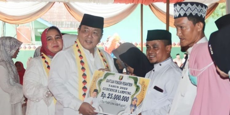 Gubernur Arinal Hadiri Pengajian Akbar di Tanggamus