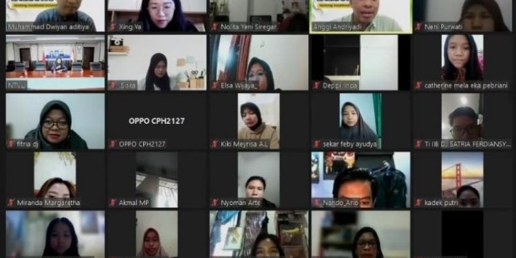 Dosen Nantong Vocational University China Isi Kuliah Mahasiswa Fakultas Ekonomi dan Bisnis IIB Darmajaya