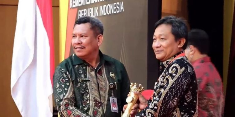 Pemprov Lampung Terima Penghargaan IGA dengan Kategori Provinsi Sangat Inovatif