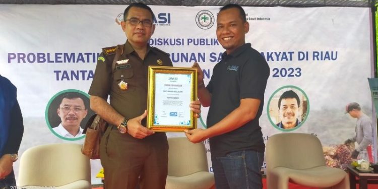 Kejati Mulai Lirik Pabrik Nakal Yang Potong Harga Beli TBS Petani