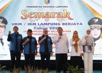 Gubernur Arinal Buka Semarak UKM/IKM Lampung Berjaya 2022 dengan Disaksikan Menteri Perdagangan RI Zulkifli Hasan