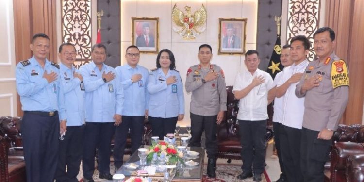 Kapolda Terima Kunjungan Kakanwil Kemenkum HAM Lampung