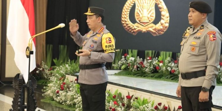 Polri Gelar Upacara Korps Raport ke 42 Pati dan 121 Pamen