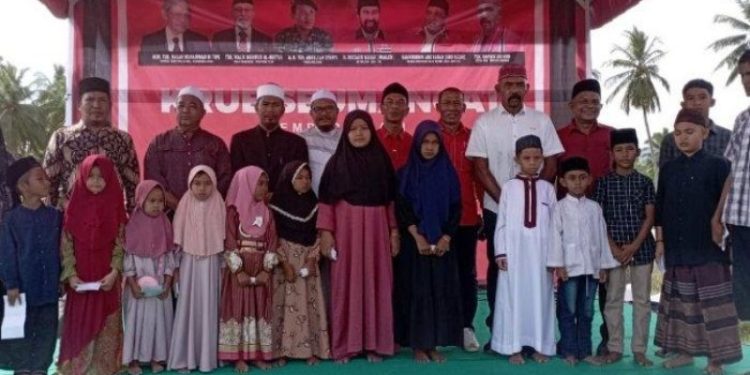 KPA/PA Wilayah Batee Iliek Bireuen Gelar Maulid dan Milad GAM di Jeunieb, 30 Anak Yatim Disantuni