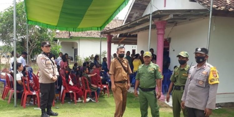 Jaga Toleransi Antar Umat Beragama, Polisi Lakukan Pam di Gereja GPDI Way Kanan