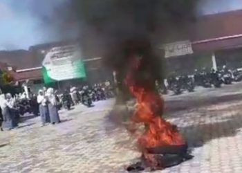 Tolak Pungli, Siswa SMAN 3 Sungai Penuh Gelar Demo