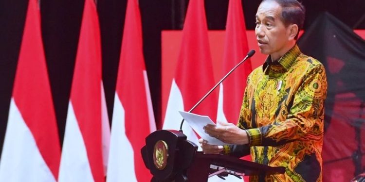 Jokowi Hadiri Acara Puncak HUT Ke-77 PGRI dan HGN 2022