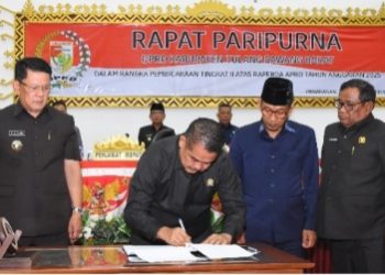 Raperda APBD Tubaba Tahun 2025 Resmi Disahkan