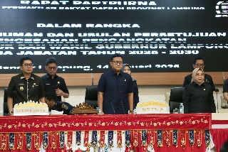 Pj. Sekdaprov Fredy SM Hadiri Rapat Paripurna Usulan Persetujuan Pengesahan Pengangkatan Gubernur dan Wagub Terpilih