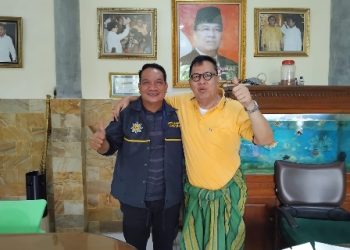Nyalon Ketua Golkar, Aprozi Alam Sowan ke Alzier