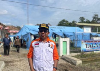 Anggota DPRD Yusnadi Kunjungi Korban Banjir di Lamtim