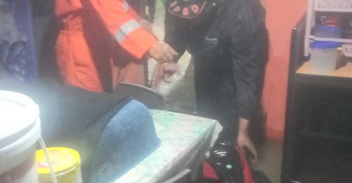 Pemkot Bandar Lampung Bantu Warga Bersihkan Lumpur Sisa Banjir
