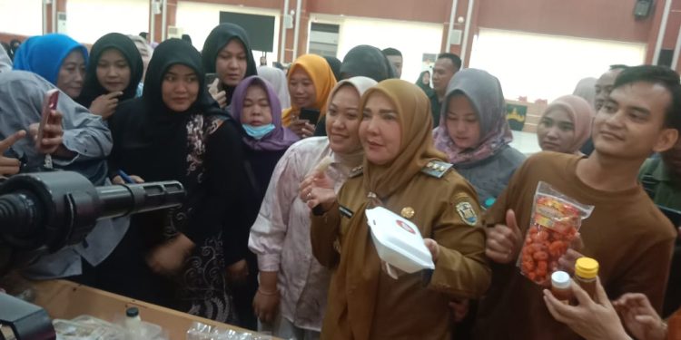Walikota Eva Dwiana Hadiri Acara Pelatihan Kewirausahaan Kota Bandar Lampung