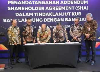 Pemprov Tanda Tangani Addendum Shareholder Agreement sebagai Tindak Lanjut KUB Bank Lampung dengan Bank Jatim