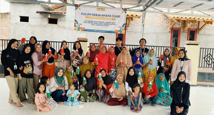 Mahasiswa KKN Unila Adakan Sosialisasi Pembuatan Sabun Cuci Piring Berbasis Texapon, SLS, dan Garam