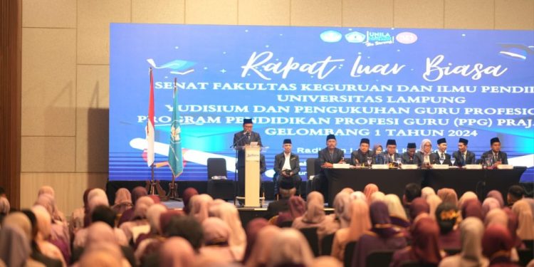 FKIP Gelar Yudisium dan Pengukuhan Guru Program PPG Prajabatan Gelombang I 2024