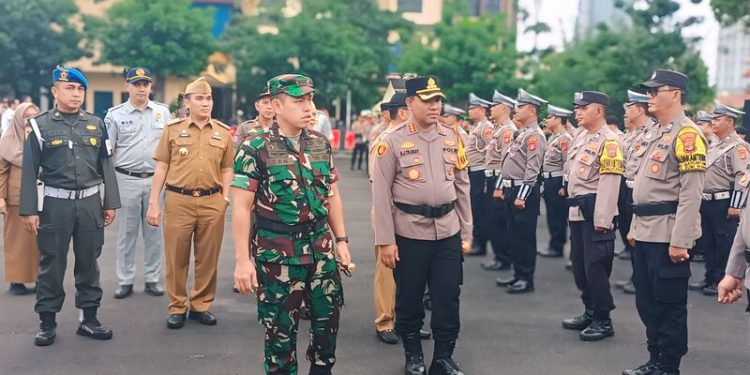 Dandim 0410/KBL Hadiri Apel Gelar Pasukan Operasi Keselamatan Krakatau 2025