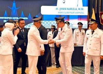 Usai Dilantik Presiden, Radityo Egi Pratama-M. Syaiful Anwar Ikuti Proses Sertijab