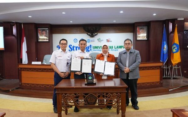 Unila dan PT KAI Tanjung Karang Jalin Kerja Sama Pendidikan dan SDM