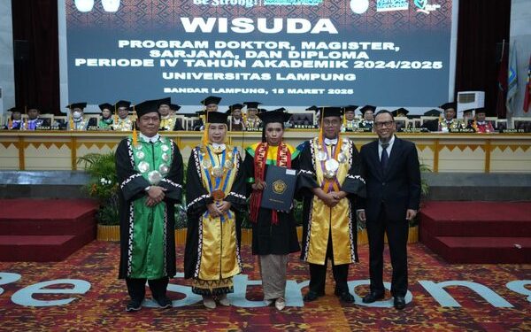 Maria Mesly Kosamah Raih Gelar Sarjana di Unila Berkat Beasiswa ADik Papua