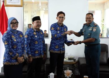 Bupati Lampung Selatan Terima Audiensi Danlanal Lampung dalam Rangka Silaturahmi dan Penguatan Sinergi