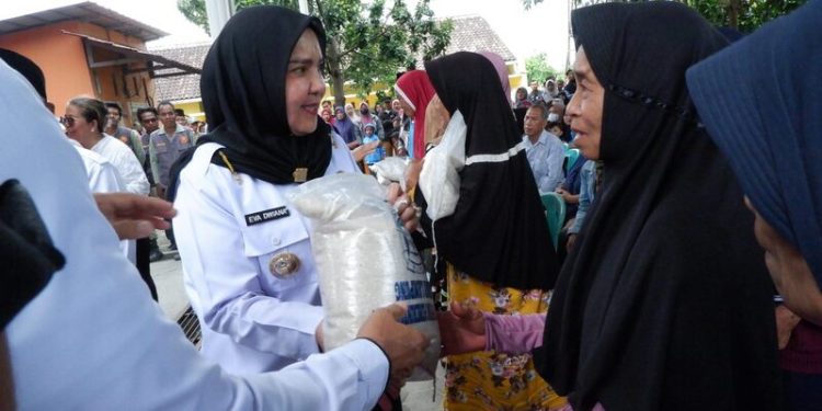 Pemkot Bandar Lampung Salurkan Bantuan Sosial ke 44.611 KK