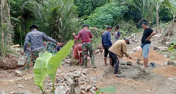 Dari Drainase hingga Sumur Bor Komitmen Nyata Koramil 410-01/PJG Tingkatkan Infrastruktur Warga Sukabumi