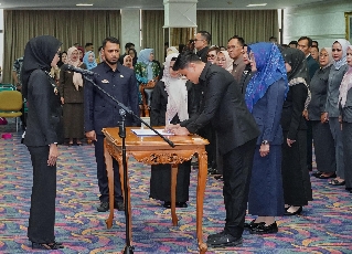 Wagub Jihan Lantik Pejabat Administrator dan Pengawas di Lingkungan Pemprov Lampung
